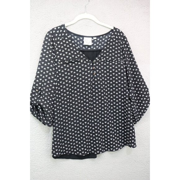 Janet Chung 3/4 Roll Tab Sleeve Blouse-Size 1XL - Picture 1 of 11